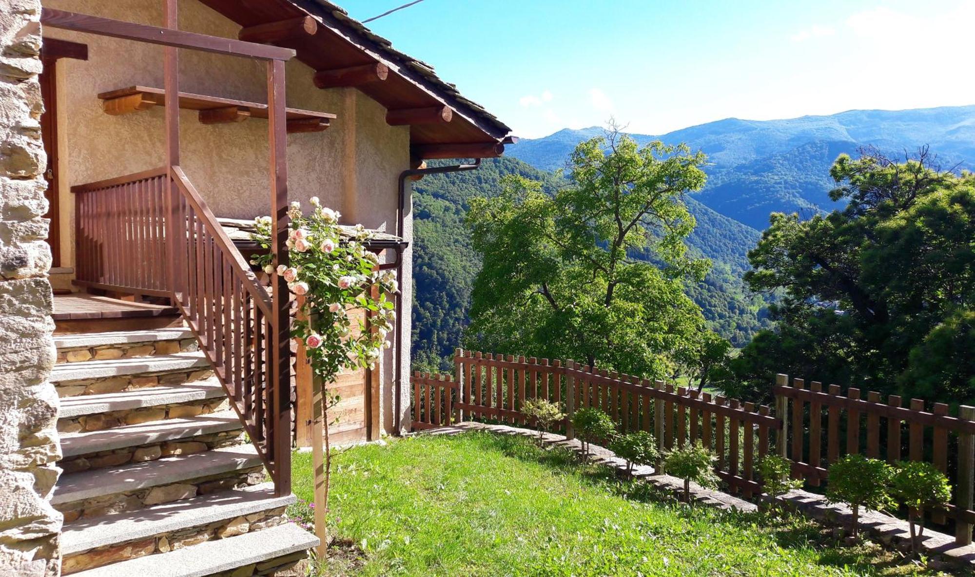 La Baita Nel Bosco Brossasco Dış mekan fotoğraf